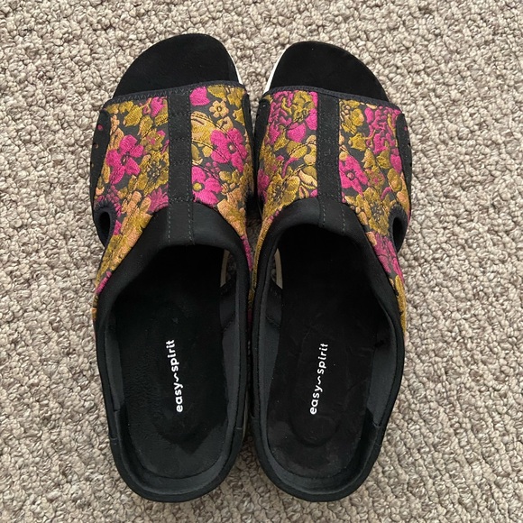 Easy Spirit Slip On Sandals - Picture 2 of 8